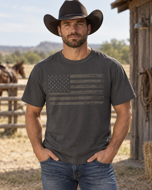 Men’s Distressed American Flag T-Shirt